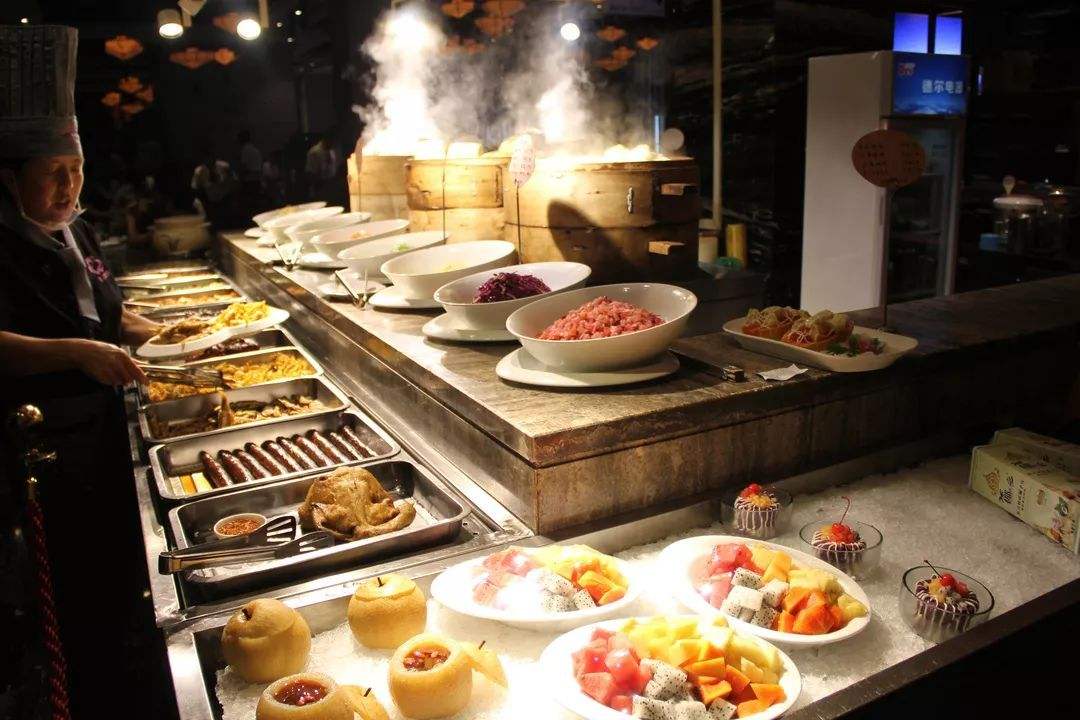 粤菜如何在餐饮空间设计中，打造一个开放式厨房？